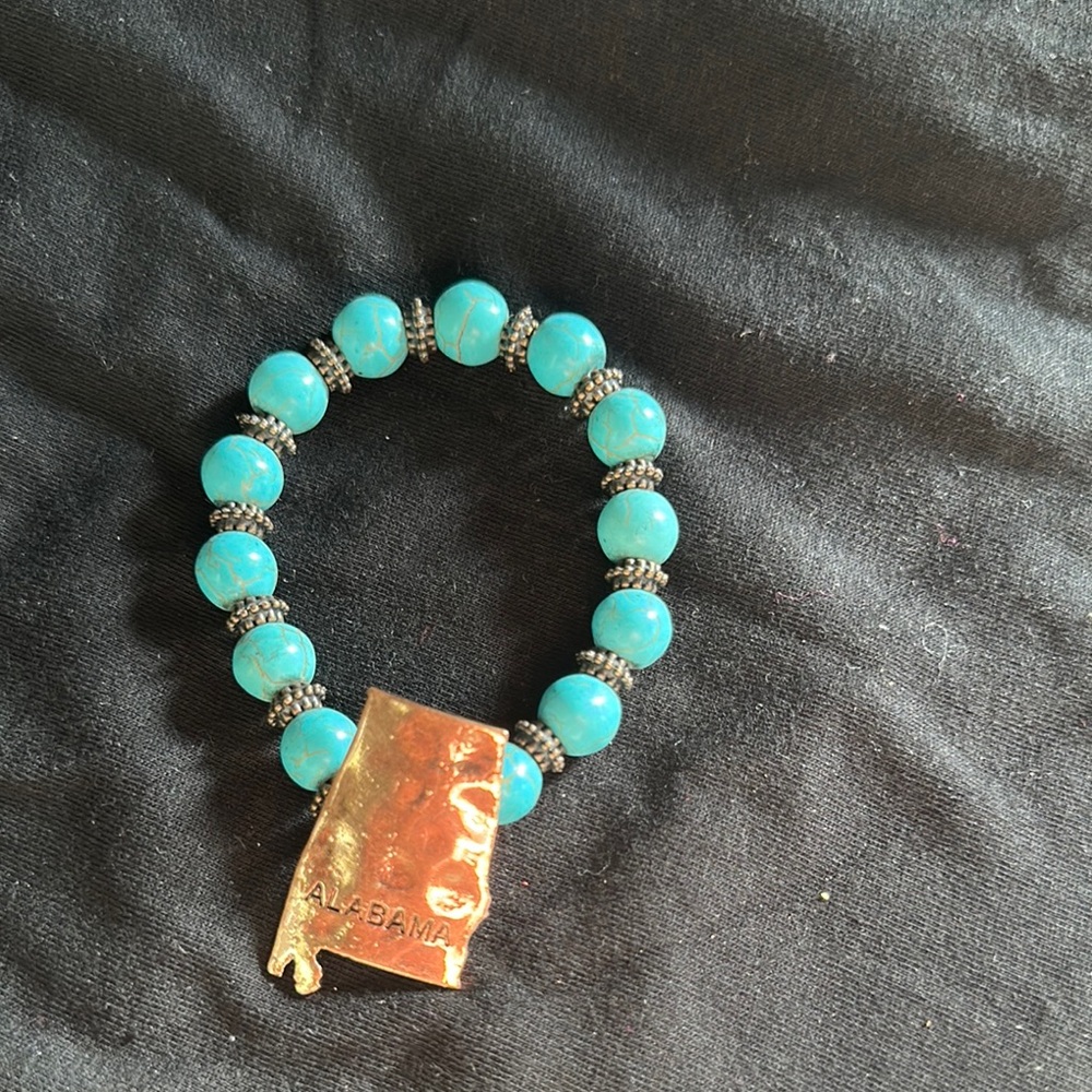 Turquoise Beaded Bracelet with Gold Charm